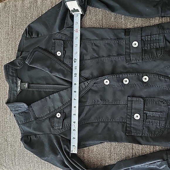 White House Black Market blazer, Size 2 - Picture 8 of 9